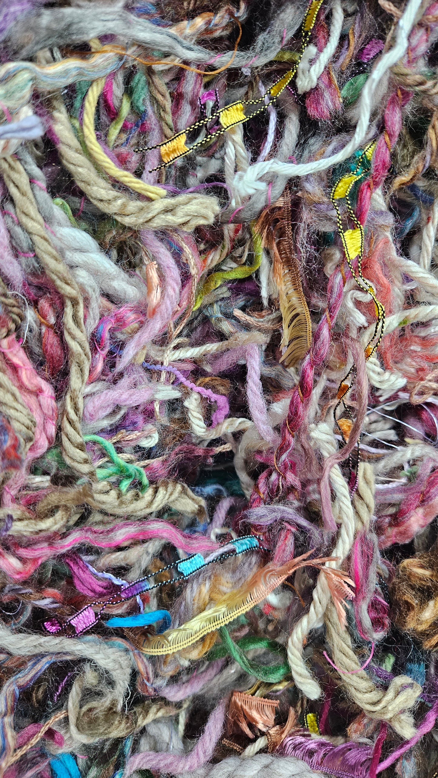 SLEEPING BEAUTY Novelty Thread Fiber Texture Blend - 2 ounces
