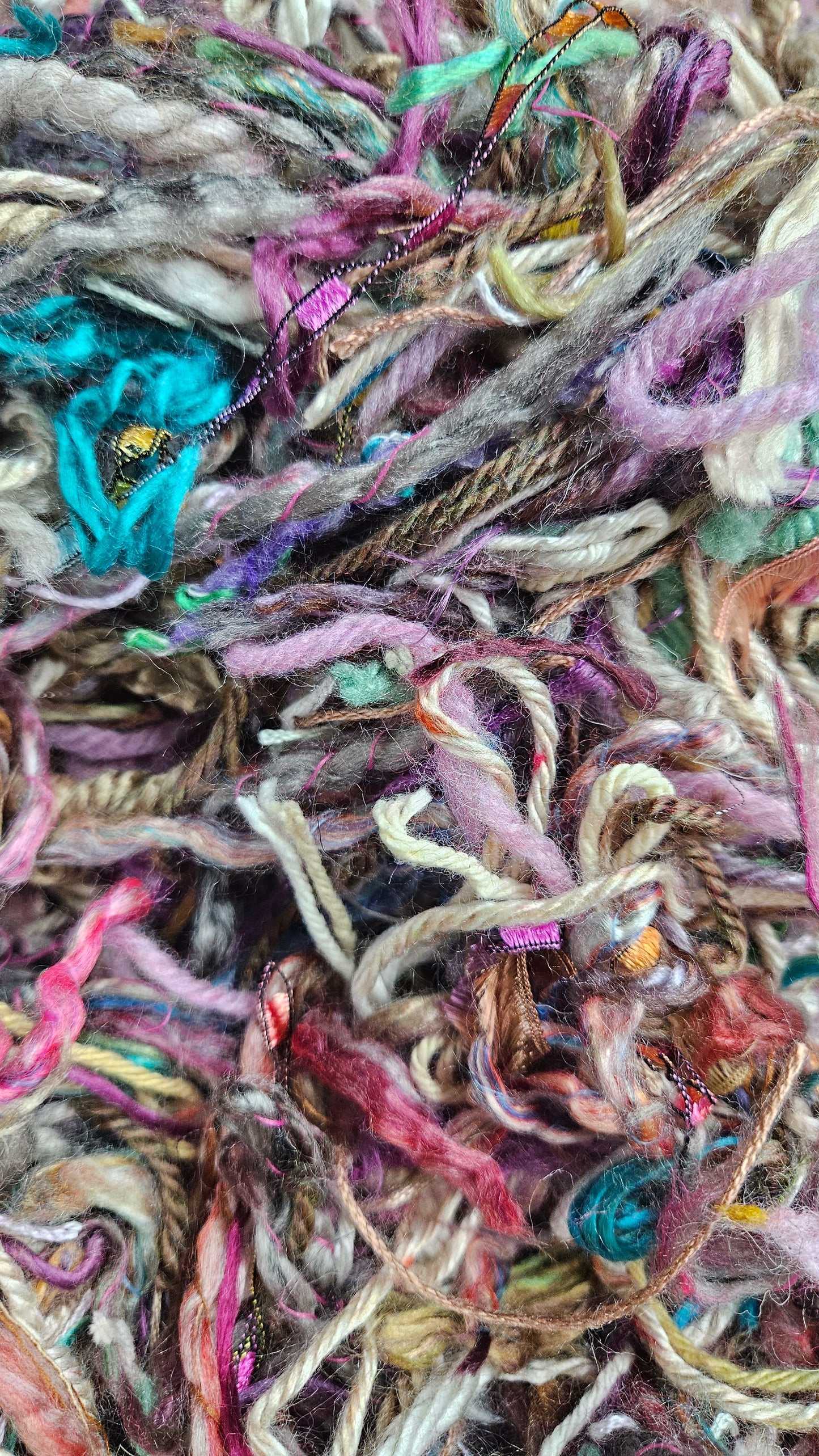 SLEEPING BEAUTY Novelty Thread Fiber Texture Blend - 2 ounces