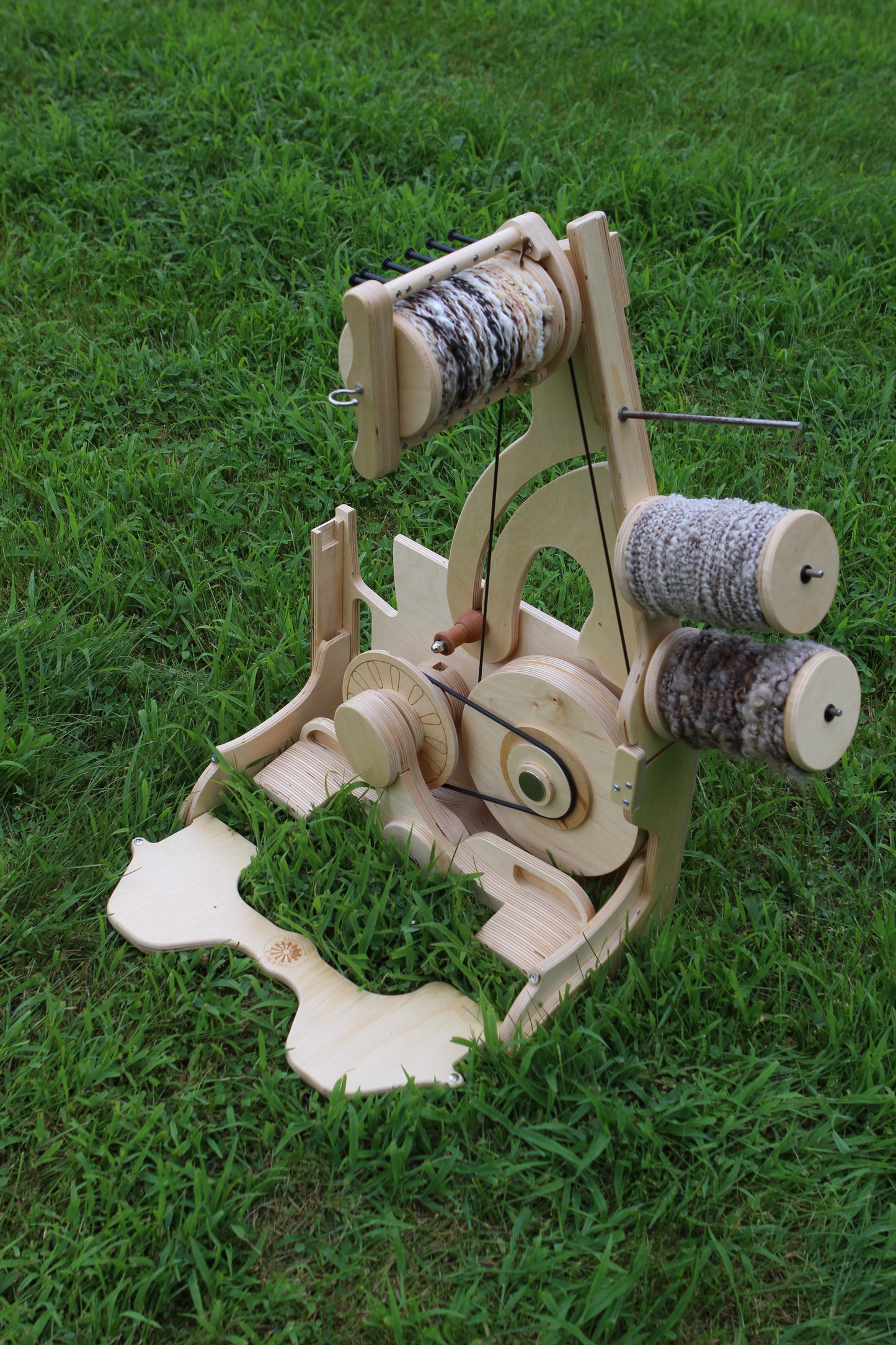 SpinOlution King Bee Spinning Wheel