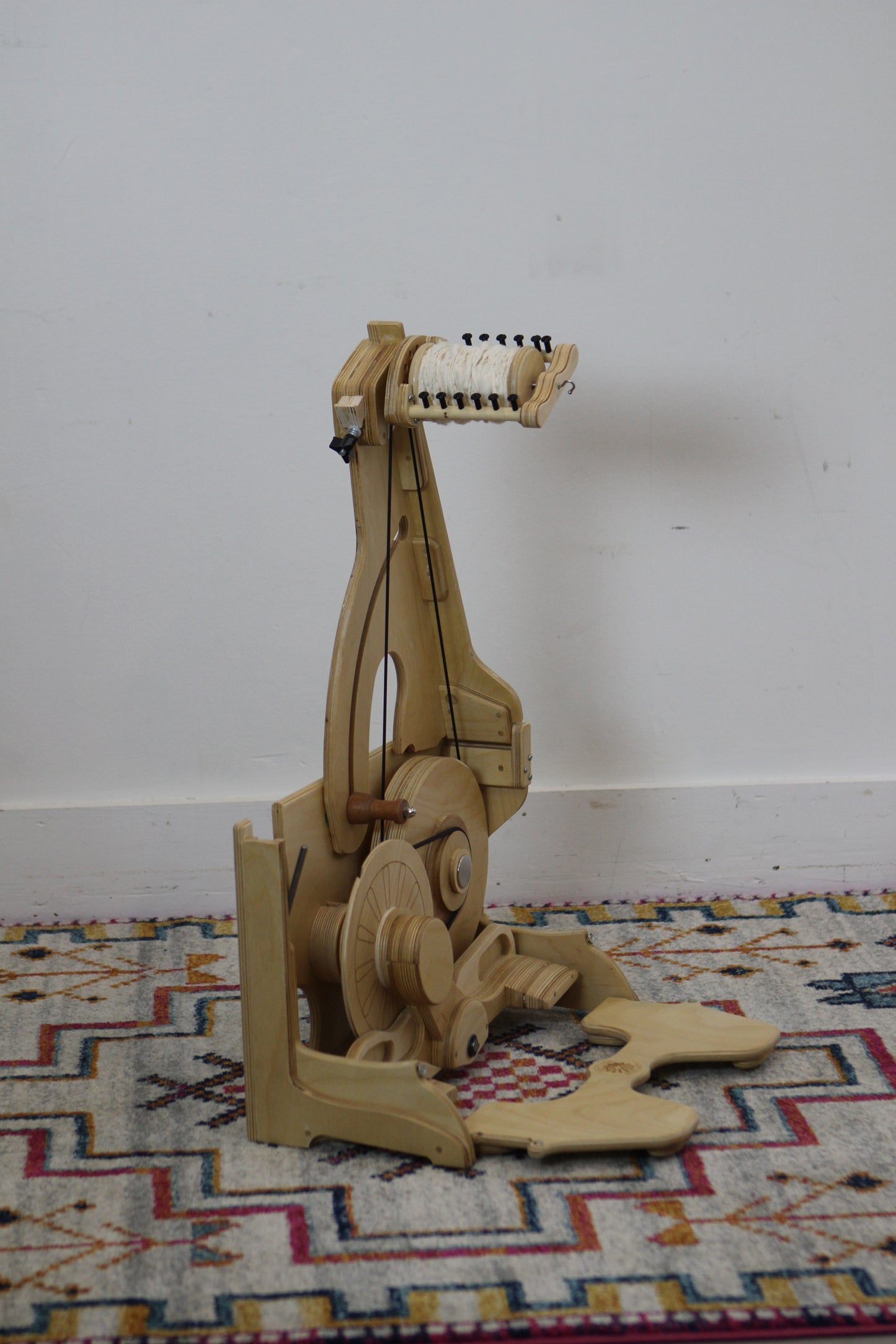 SpinOlution Queen Bee Spinning Wheel