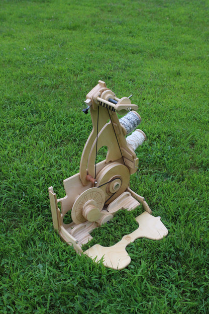 SpinOlution Queen Bee Spinning Wheel