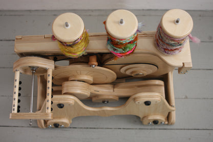 SpinOlution Queen Bee Spinning Wheel