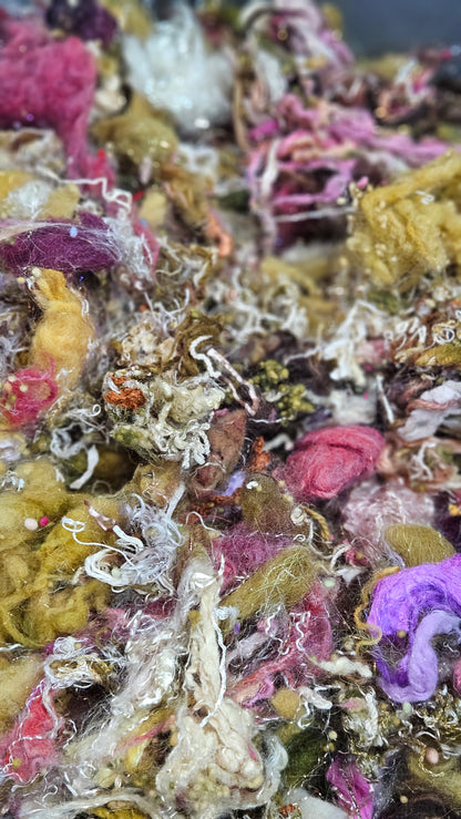 Rose - Alphonse Mucha Fiber Art Texture Blend 3 ounces