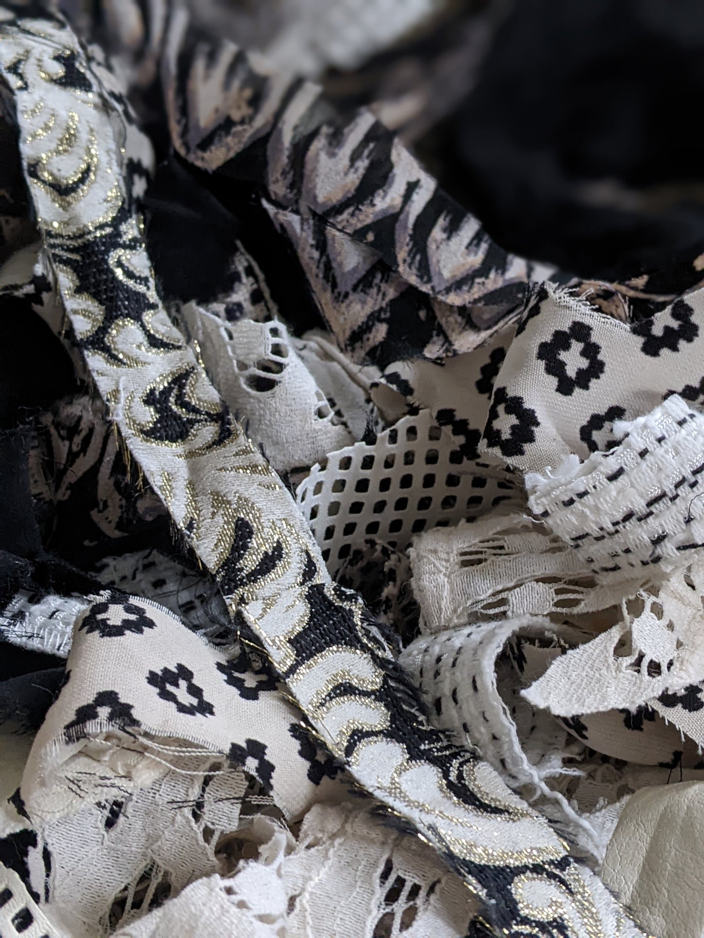 BLACK & WHITE - Recycled Cut Fabric Ribbons - 6 oz